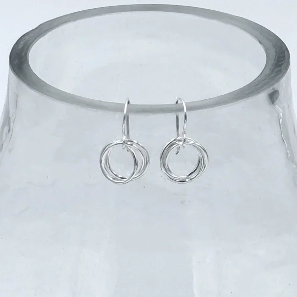 Dainty 925 Sterling Silver Triple Circle Dangle Earrings! NEW! - Picture 3 of 3